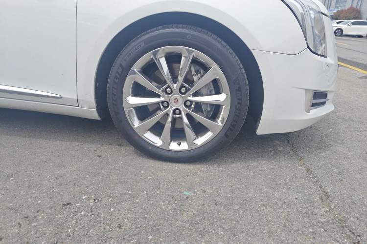 Used Cadillac XTS 2014 28T Platinum Edition