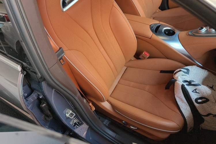 Used ORA Lightning Cat 2022 555 km Luxury Edition
