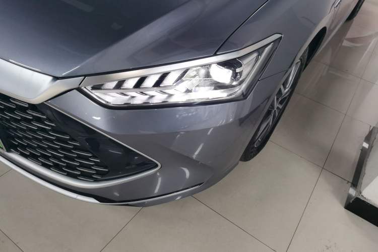 Used BYD Qin PLUS 2023 Champion Edition DM-i 120KM Beyond Model