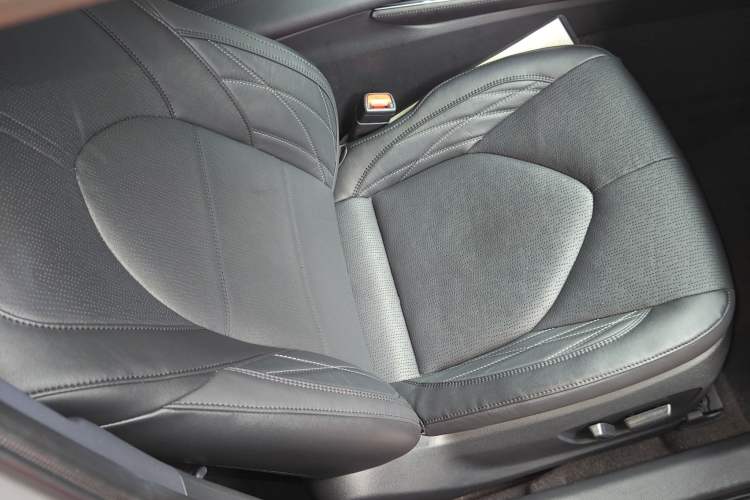 Used Toyota Avalon 2022 2.5L Touring Premium Edition