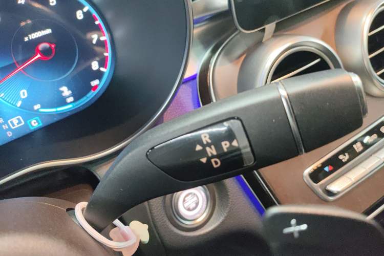 Used Mercedes-Benz GLC 2020 Facelift GLC 300 L 4MATIC Dynamic Edition