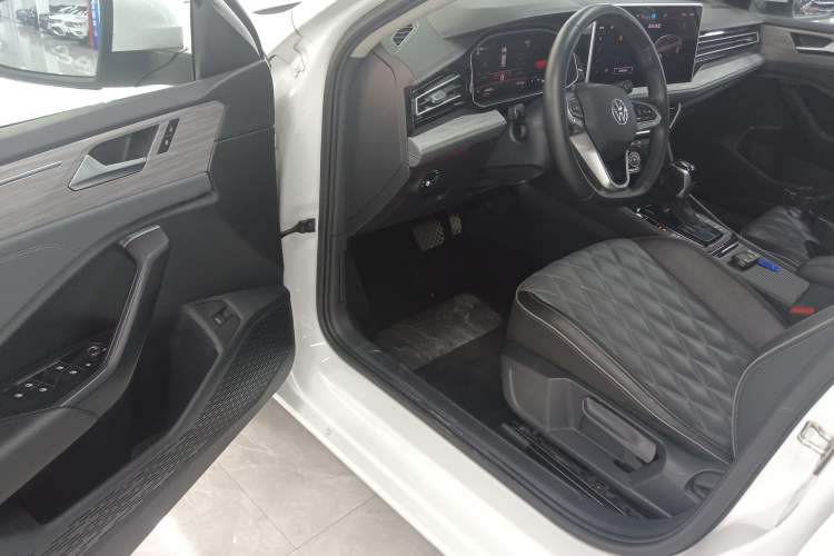 Used Volkswagen Sagitar 2023 280TSI DSG Beyond Lite Edition Driver Seat