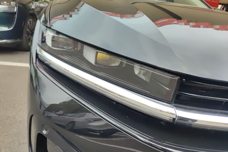 Used Volkswagen Magotan 2024 380TSI DSG Prestige Edition DaMai Package Right Front Headlight