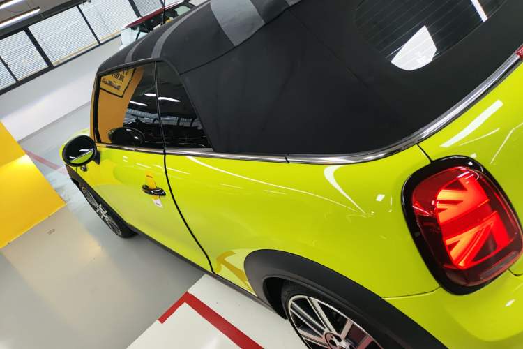 Used MINI MINI 2023 2.0T COOPER S CABRIO Artist
