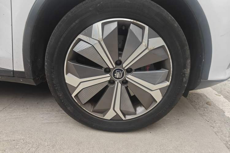 Used BYD Tang New Energy 2021 EV Four-Wheel Drive High-Performance Luxury Model
