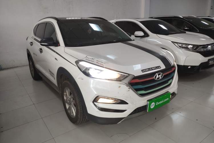 Used Hyundai Tucson 2018 1.6T Dual-Clutch Two-Wheel Drive 15th Anniversary Special Edition
