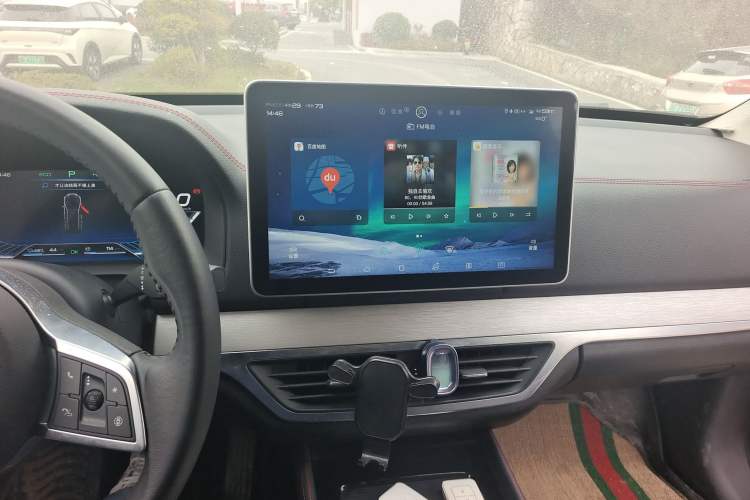 Used BYD Tang New Energy 2018 DM 2.0T All-Wheel Drive Smart Connect Elite 7-Seater China V Emission Standard