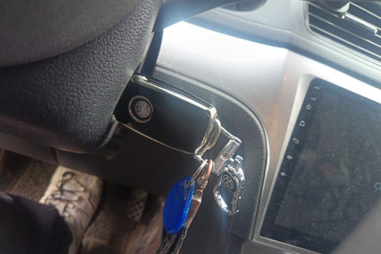 Used Volkswagen Lavida 2013 Revised Classic 1.6L Automatic Fashion Edition Vehicle Key