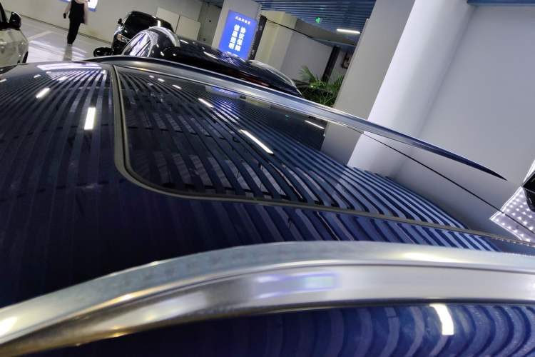 Used BMW X1 2018 sDrive18Li Luxury Model Roof