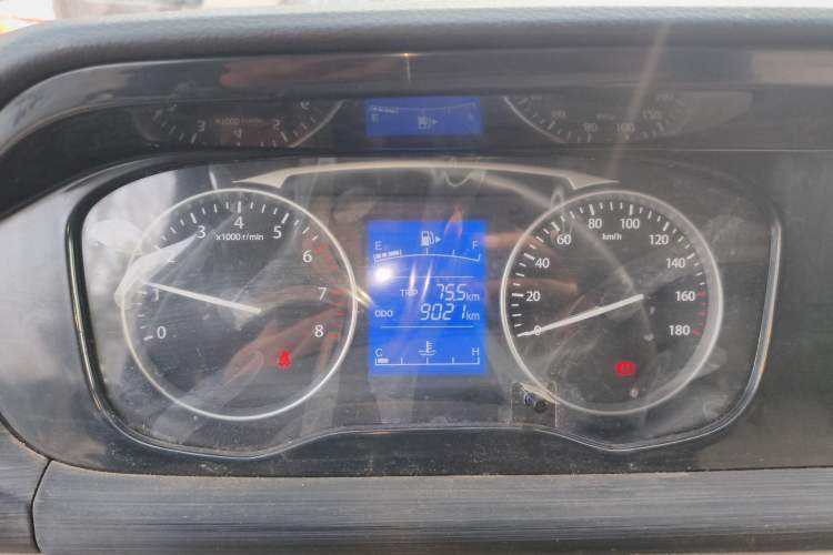 Used Kuayue Kuayue Xing V3 2022 1.5L Gasoline Comfort Edition 5-Seater Minivan JL473QH