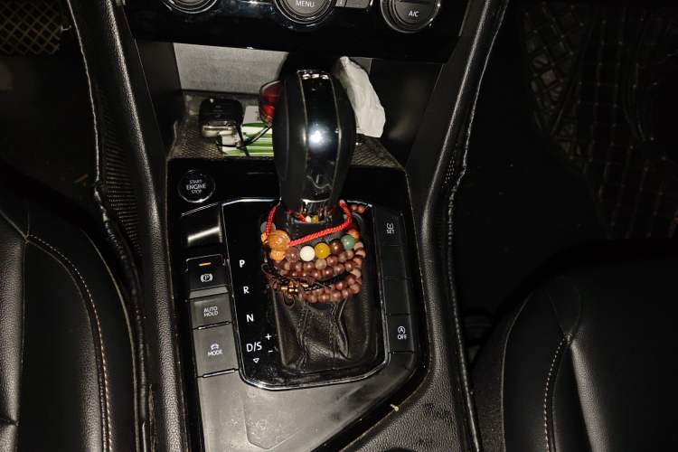 Used Volkswagen Tharu 2020 280TSI Two-Wheel Drive Luxury Edition China VI Standard
