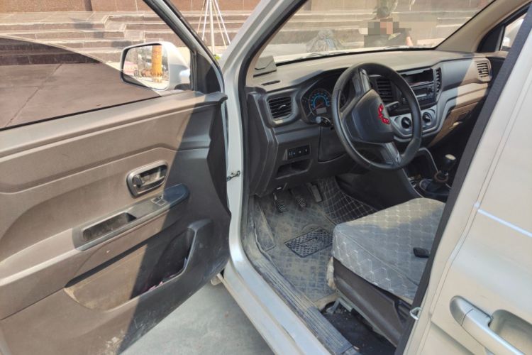 Used Wuling Hongguang V 2021 1.5L Enjoyment Edition LAR