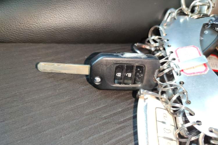 Used Honda Vezel 2020 1.5L CVT Pioneer Edition