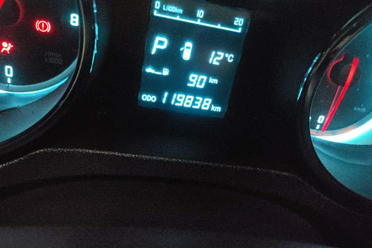 Used Changan CS35 2015 1.6L Automatic Luxury Model China IV Standard