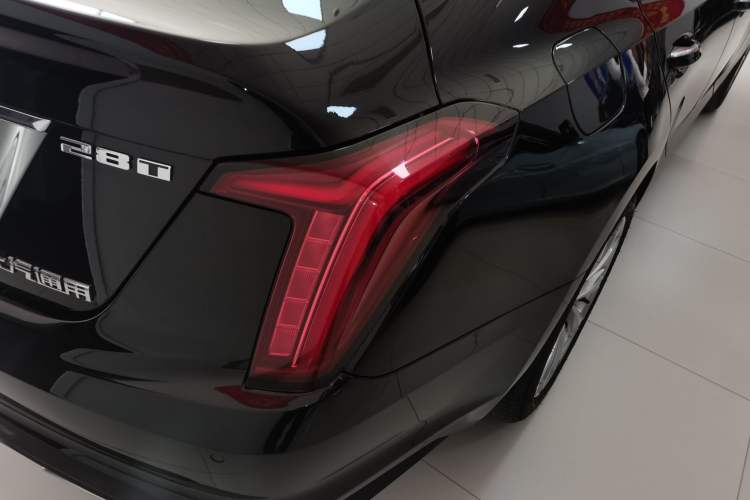 Used Cadillac CT5 2021 28T Luxury Model
