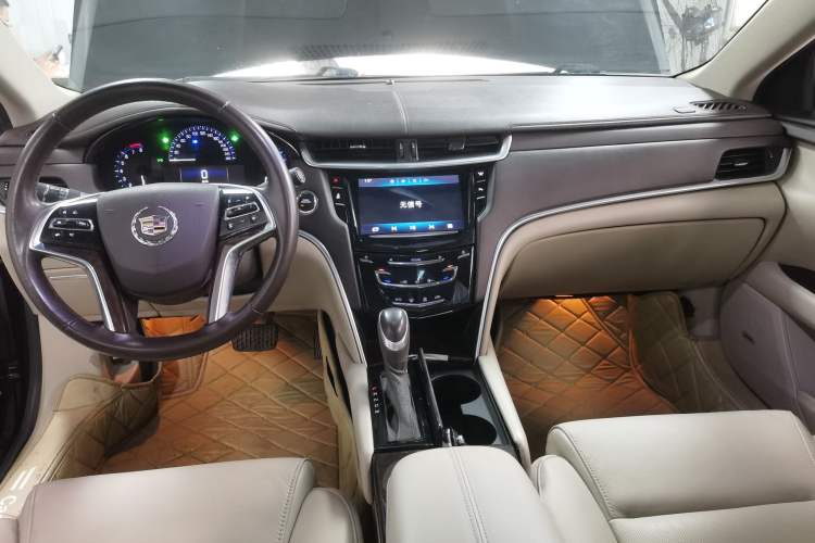 Used Cadillac XTS 2015 28T Comfort Model Audio And AC Panel