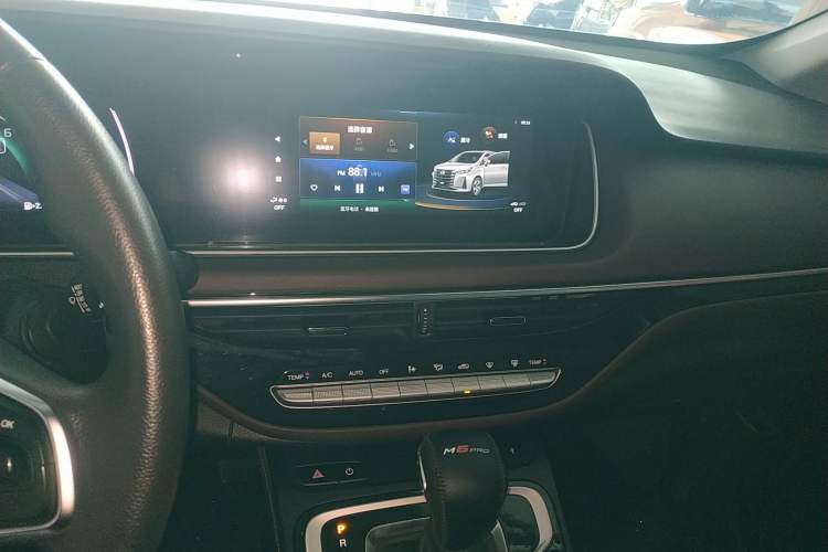 Used GAC Trumpchi M6 2021 PRO 270T DCT Elite Edition Audio And AC Panel