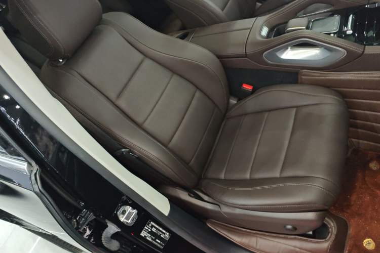 Used Mercedes-Benz GLE 2022 Facelifted GLE 350 4MATIC Fashion Edition
