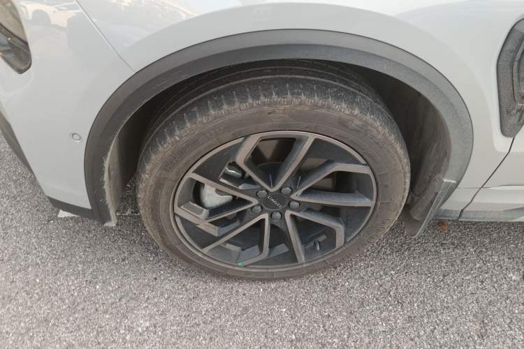 Used Lynk & Co 01 EM-P 2023 1.5TD EM-P Dawn Edition Exterior 7