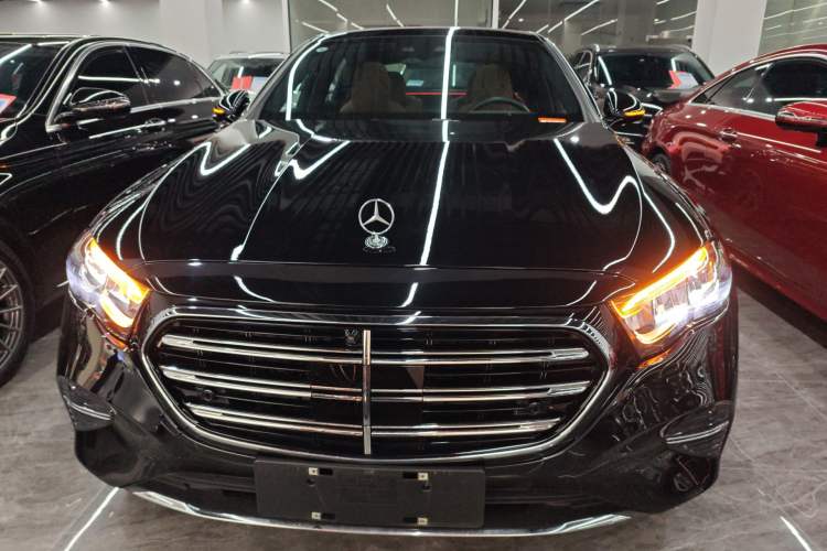 Used Mercedes-Benz E-Class New Energy 2024 E 350 e L Plug-in Hybrid Sedan Front