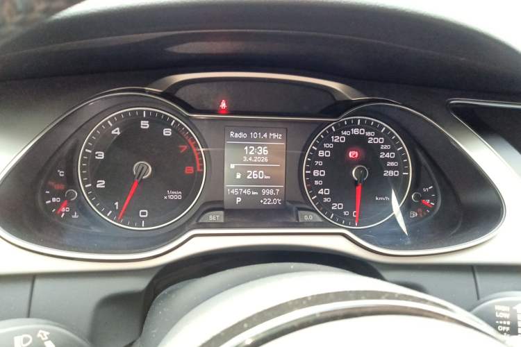 Used Audi A4L 2013 35 TFSI Automatic Comfort Model