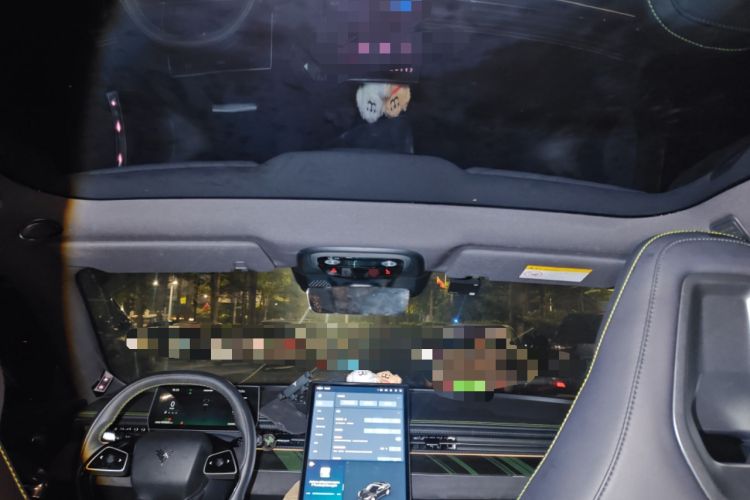 Used NETA GT 2023 580 AWD Headliner