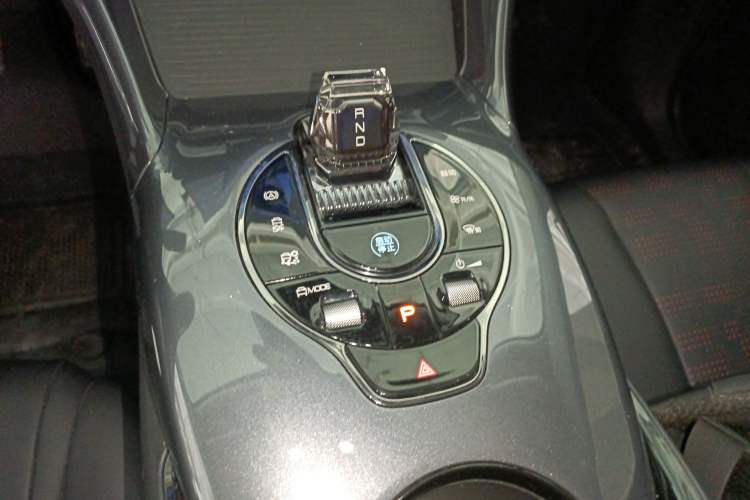 Used BYD e2 2024 Honor Edition Luxury Model
