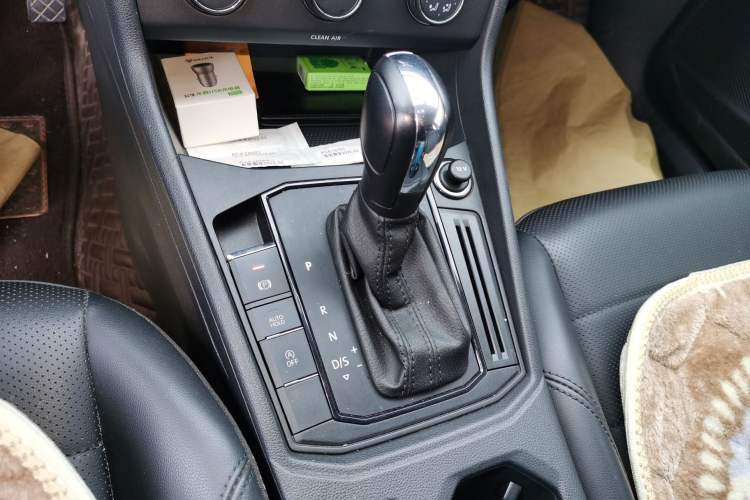 Used Volkswagen Lavida 2019 1.5L Automatic Comfort Edition China VI Standard
