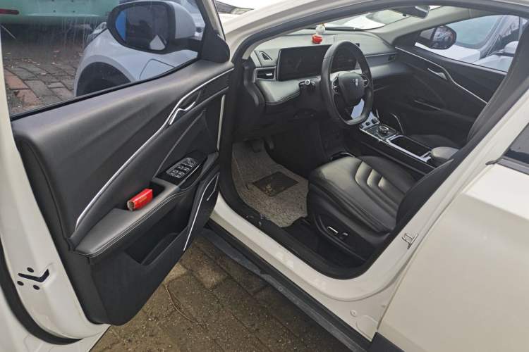 Used NETA U 2021 Revised Pro 400 Industry Custom Edition