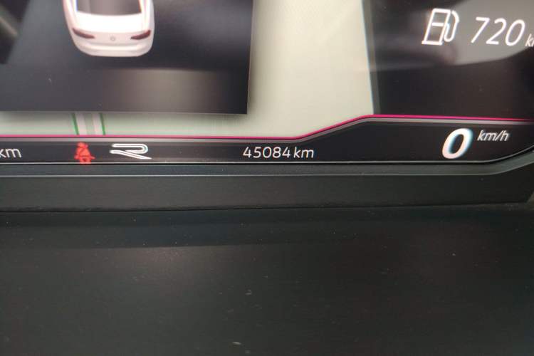 Used Volkswagen Magotan 2023 2 Million Units Limited-Edition 380TSI DSG Flagship Version Odometer Close Up