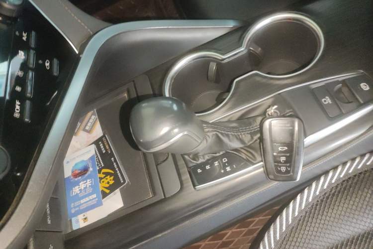 Used Toyota Camry 2021 2.0G Luxury Edition