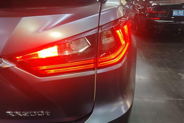 Used Lexus RX 2016 300 Two-Wheel Drive Elite Version China V Standard Right Rear Taillight