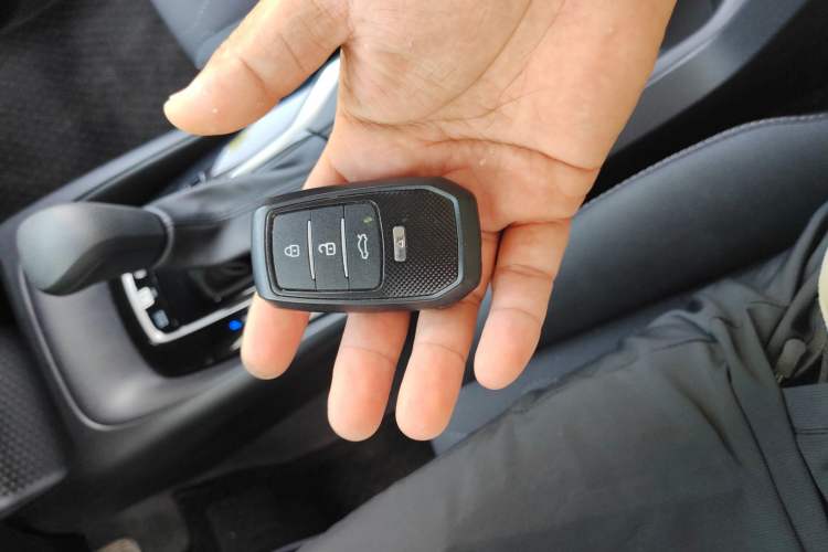 Used Toyota Corolla 2023 1.8L Smart Electric Hybrid Dual-Motor Pioneer Edition