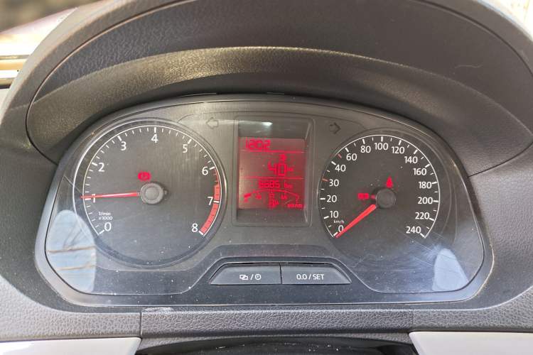 Used Volkswagen Jetta 2015 Zhuihui Edition 1.6L Manual Comfort Model