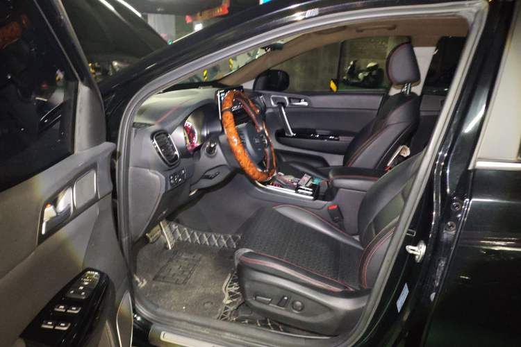 Used Kia KX5 2019 1.6T Automatic Two-Wheel Drive Luxury Edition