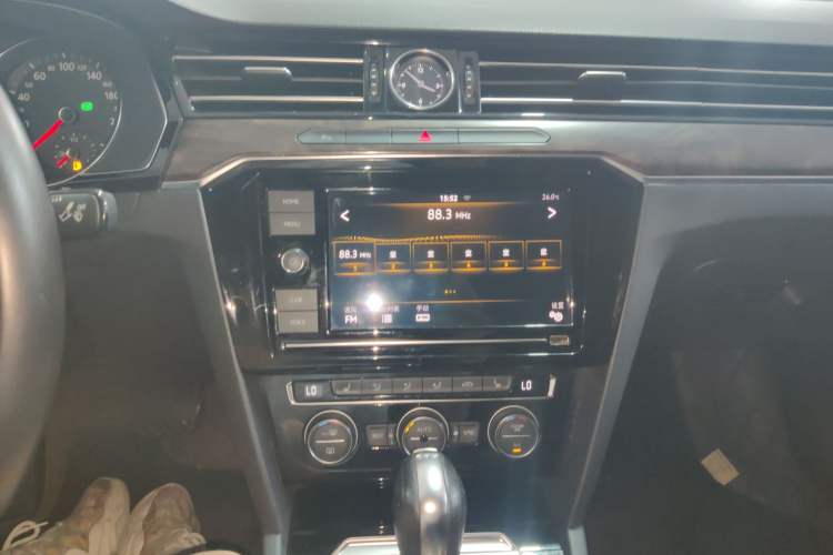 Used Volkswagen Magotan 2019 330TSI DSG Luxury Version China VI Standard
