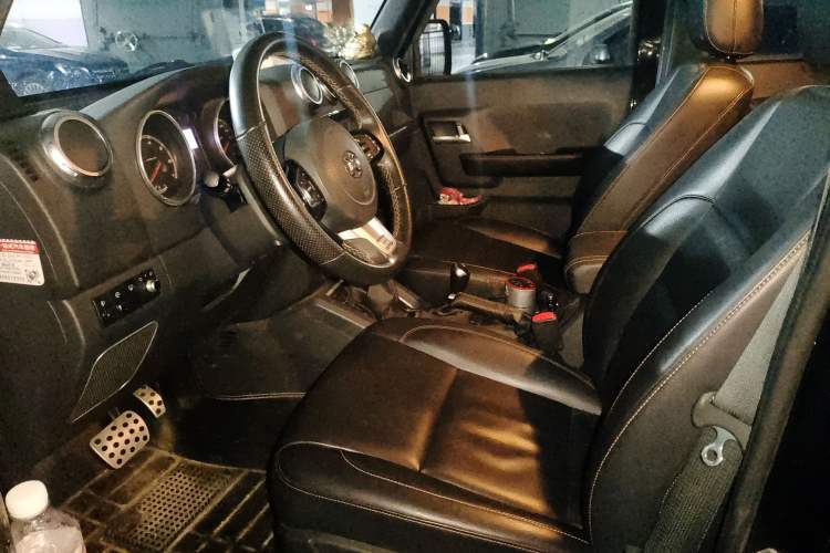 Used BAIC Off-Road BJ40 2016 40L 2.3T Automatic All-Wheel Drive Premium Edition Left Front Seat