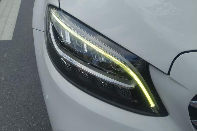 Used Mercedes-Benz C-Class 2020 C 260 Sport Edition Right Front Headlight