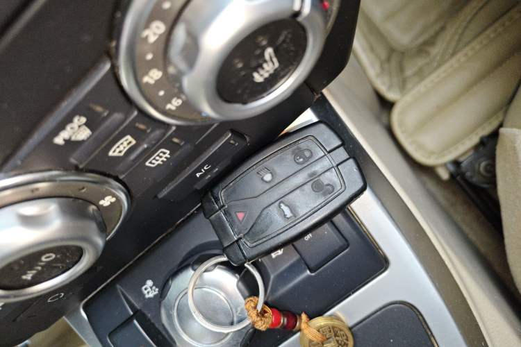 Used Land Rover Freelander 2 2011 3.2L i6 HSE Gasoline Edition