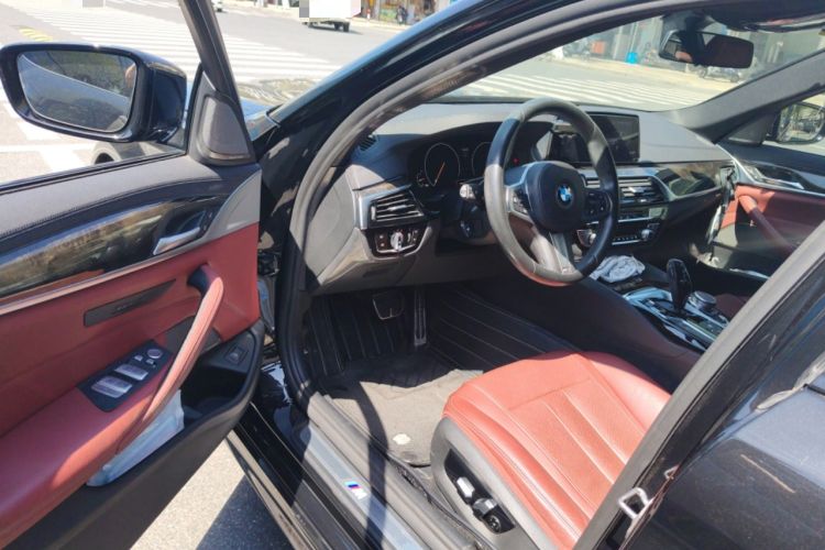 Used BMW 5 Series 2019 530Li Luxury Edition M Sport Package