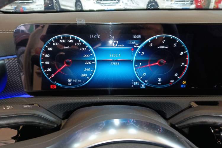 Used Mercedes-Benz A-Class 2022 Revised Version A 200 L Sport Sedan Fashionable Style Instrument Cluster