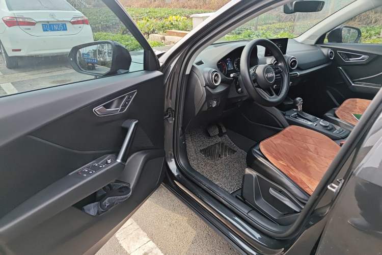 Used Audi Q2L 2018 35 TFSI Launch Exclusive Edition China VI