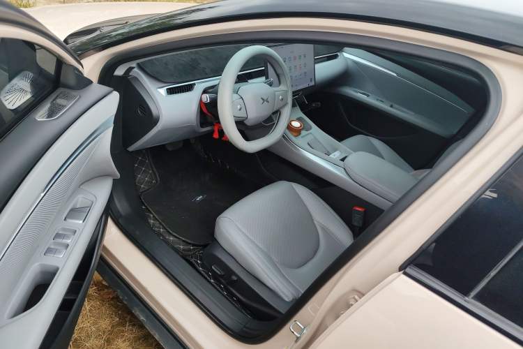 Used XPeng MONA M03 2024 620 with Ultra-Long Range