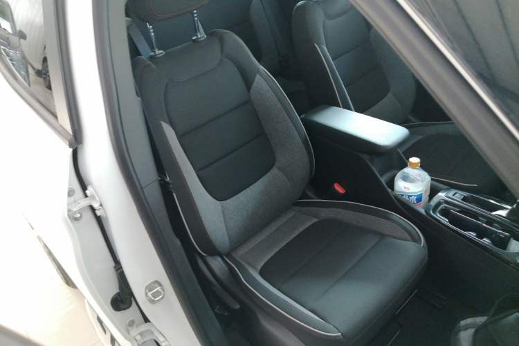 Used Chevrolet Trailblazer 2019 435T Redline CVT Two-Wheel-Drive Sharp Edition China VI Standard
