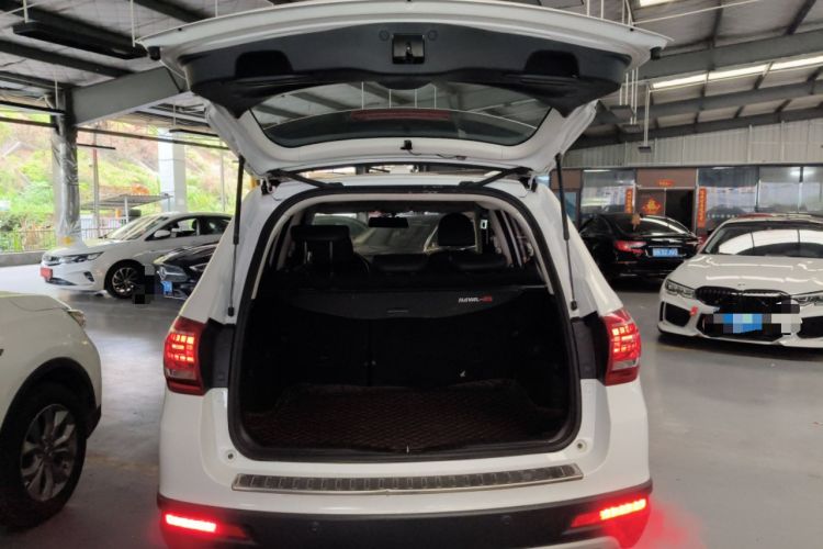 Used Haval H6 2018 Sport Edition 1.5T Automatic Two-Wheel Drive Elite Model China V Standard Trunk