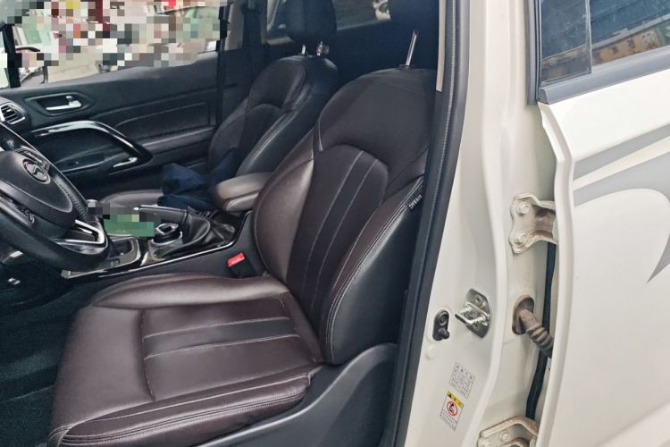 Used GAC Trumpchi GS4 2018 235T Manual Two-Wheel Drive Luxury Edition
