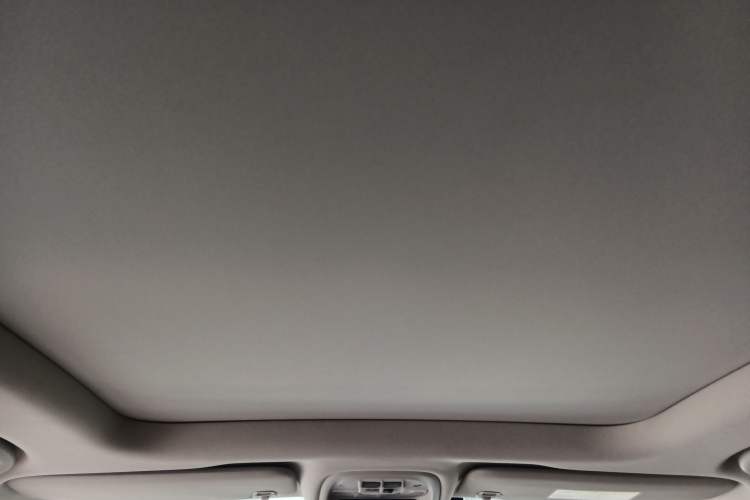 Used Buick Encore GX 2020 20T CVT Two-Wheel Drive Luxury Version Headliner