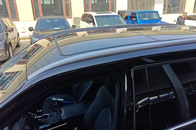 Used Toyota Highlander 2022 Dual-Engine 2.5L Four-Wheel Drive Prestige Version 7 Seats