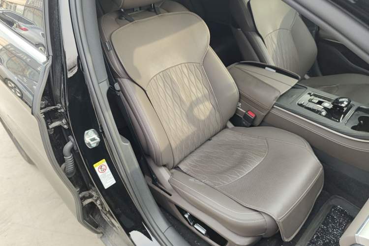 Used BYD Han 2024 DM-i Glory Edition 121KM Elite Model