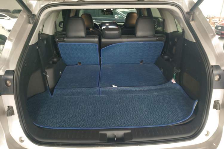 Used Toyota Highlander 2022 Dual-Engine 2.5L Four-Wheel Drive Prestige Version 7 Seats